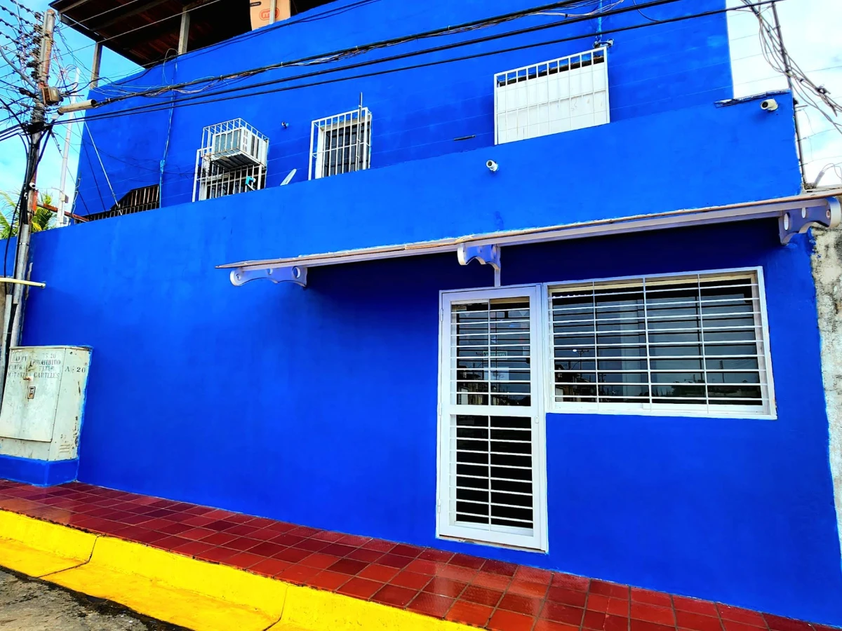 Fachada del local